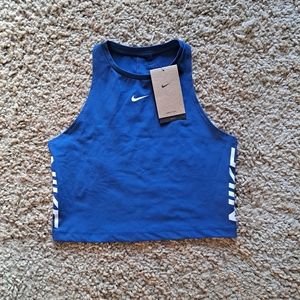Nike Crop Tank